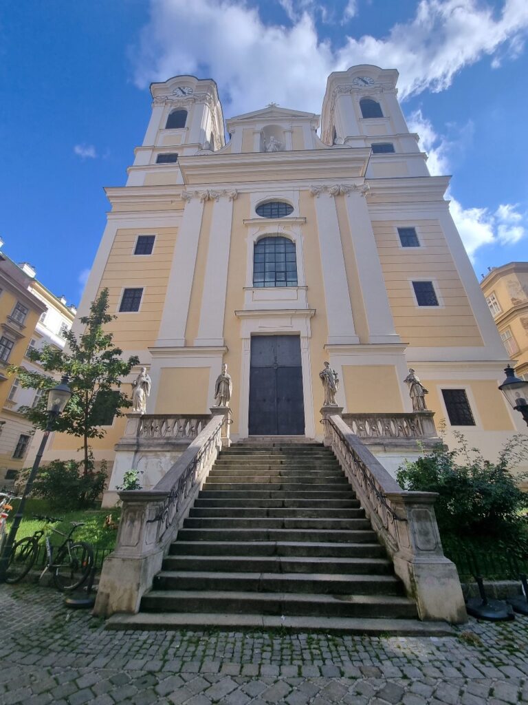 Seit 800 Jahren werden in der St.-Ulrichs-Kirche schon Gottesdienste gefeiert.