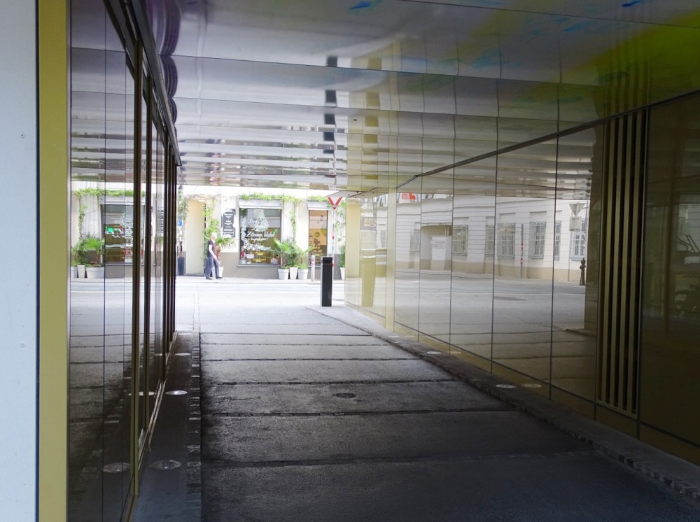Durchgang von der Lindengasse über den Jenny-Steiner-Weg in die Seidengasse. Foto: © Veronika Fischer