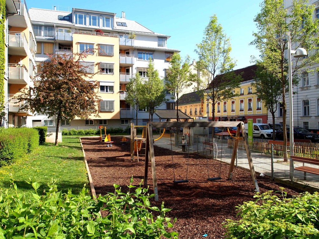 Dorothea Neff Park, Spielplatz im 7. Bezirk