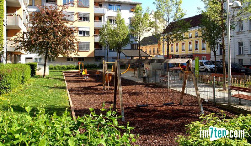 Der Dorothea-Neff-Park ist eine von Neubaus Grünoasen zum Spielen für Kinder.