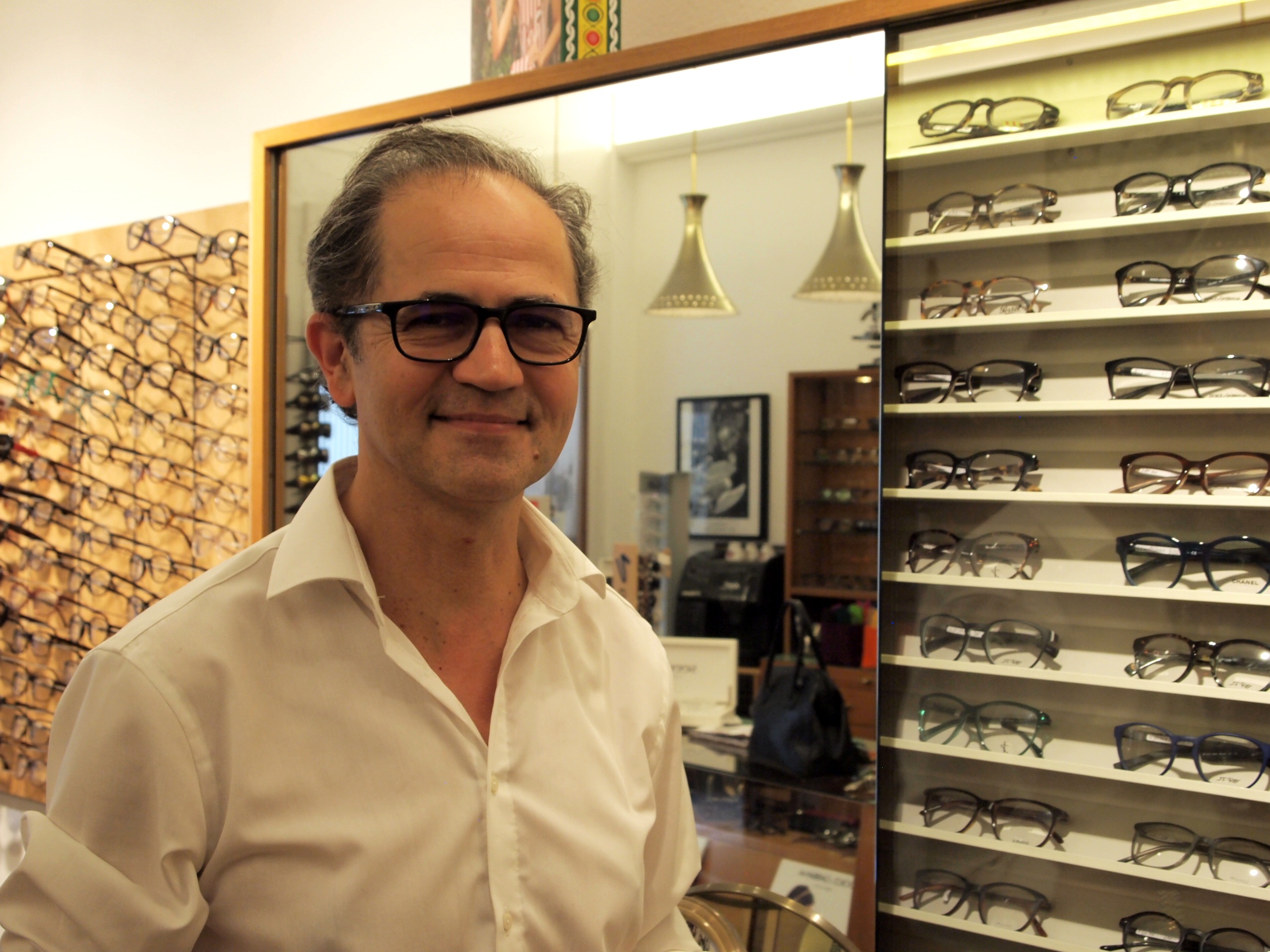 Der Zeitenwanderer Das Handwerk Die Nachhaltigkeit Optiker Langle Im7ten