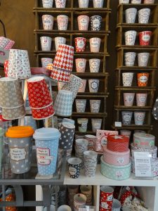 Tassenliebe: Sti(e)lreich in der Kaiserstraße 90 verkauft wunderschöne Tumbler aus Keramik