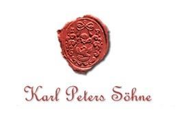 Besuche den Shop Karl Peter’s Söhne im 7. Bezirk, in der Neubaugasse 11, um alles für deine Stick- und Nähprojekte zu kaufen.