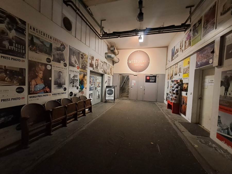 WestLicht: Ein inspirierender „Schauplatz der Fotografie“ mit wechselnden Ausstellungen und der Geschichte der Fotografie. © Verena Lukanz