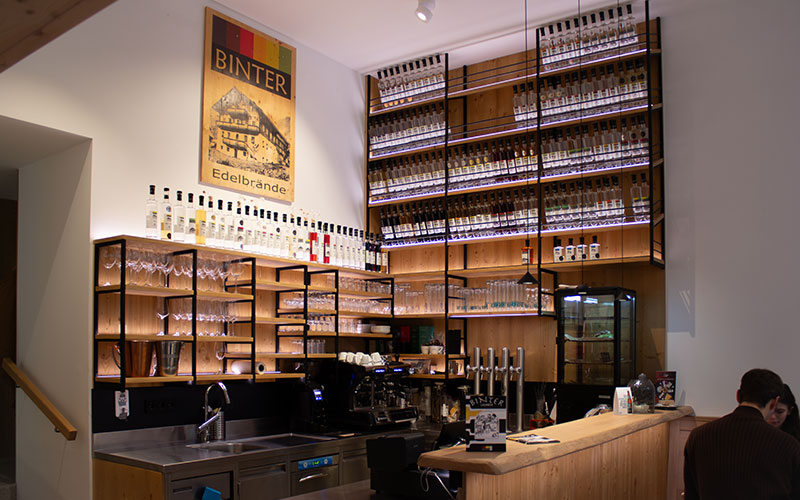 Bei Binter Store/Bar kannst du den Osttiroler Geschmack in regionalen Produkten genießen.