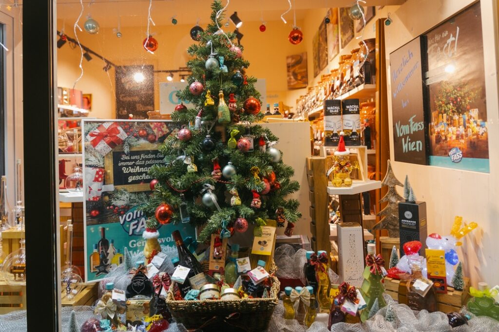 Bei vomFASS Wien-Neubau in der Siebensterngasse findest du Essig, Öl und hochwertige Spirituosen. Foto: Lukas Fuchs