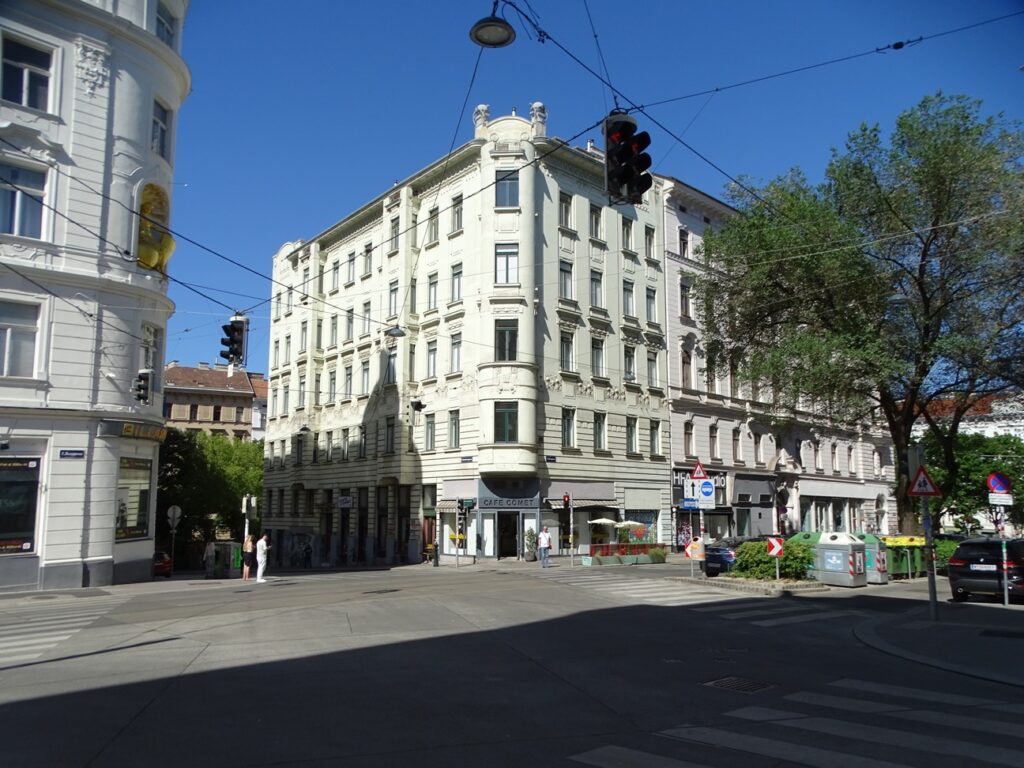 Kreuzung der Kirchengasse mit der Burggasse, Foto: © Veronika Fischer